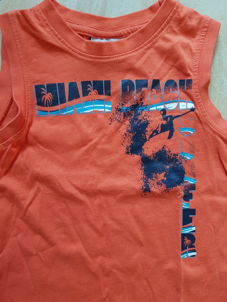 oranges Achselshirt in Gr. 98