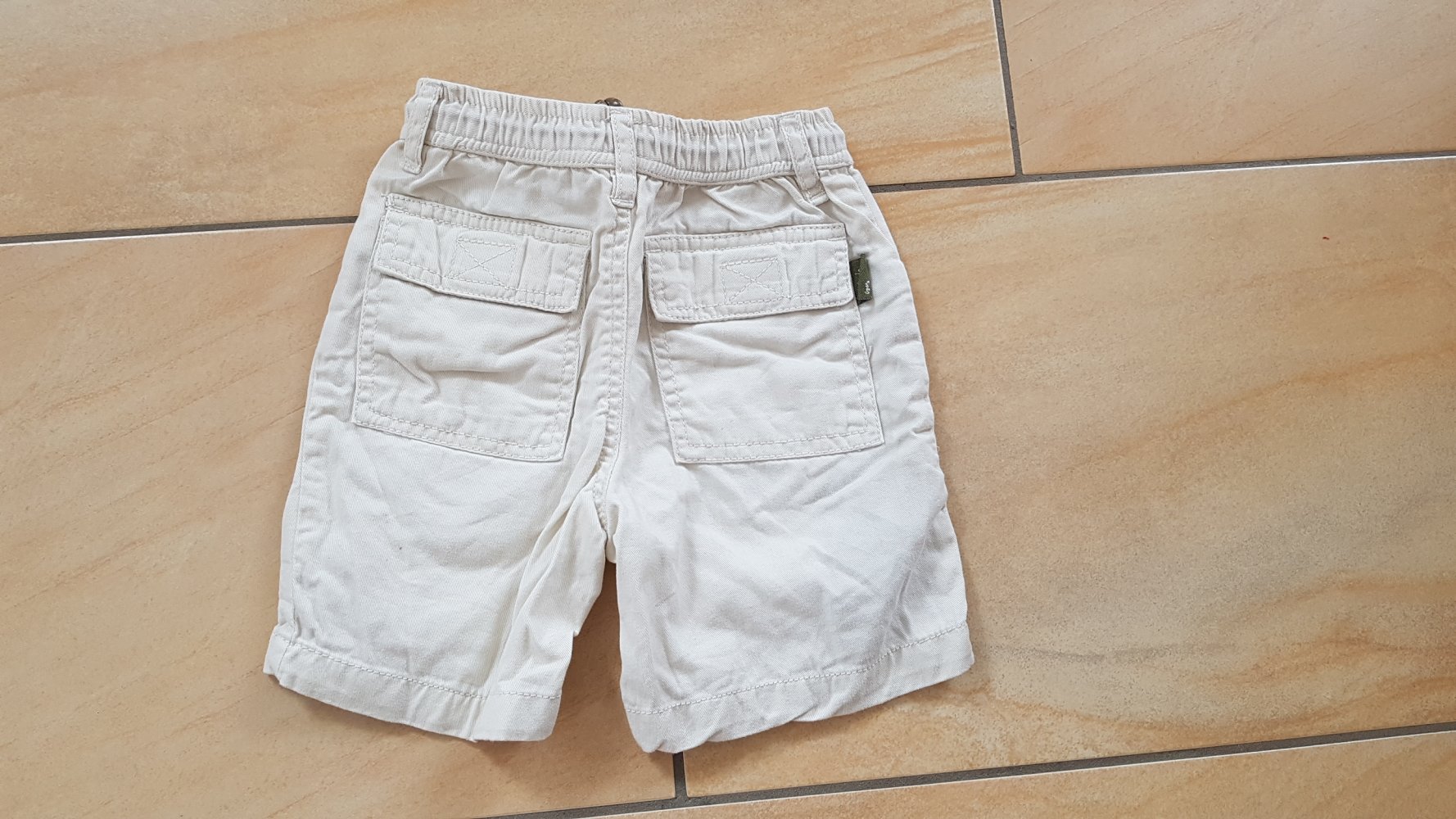 beige Shorts Gr. 98 Port Louis Kids