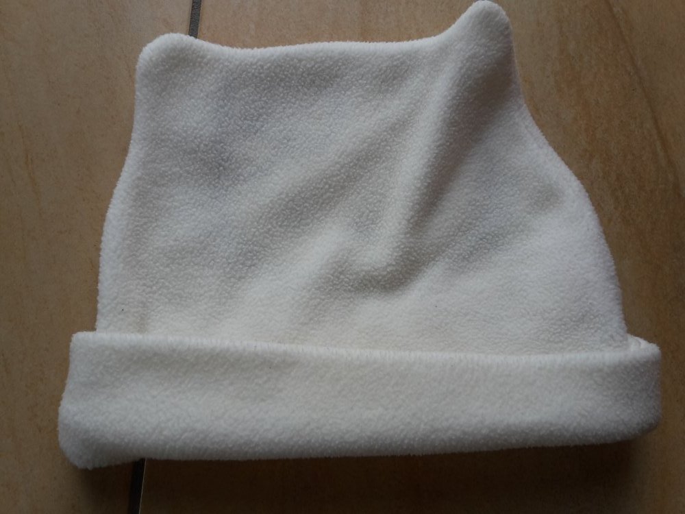 weiße Fleecemütze Hello Kitty in Gr. 52-54 von C&A