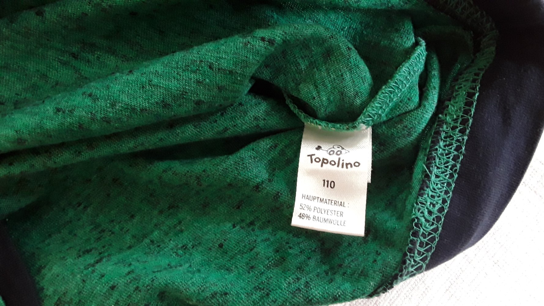 grün meliertes Langarmshirt Gr. 110 von Topolino