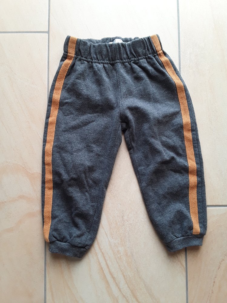 dunkelgraue Jogginghose in Gr. 86 von bpc