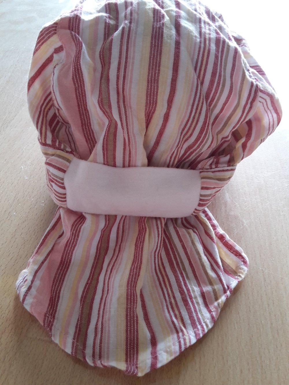 dünne gestreifte Sommermütze mit Nackenschutz in Gr. 49-51 von Bobo