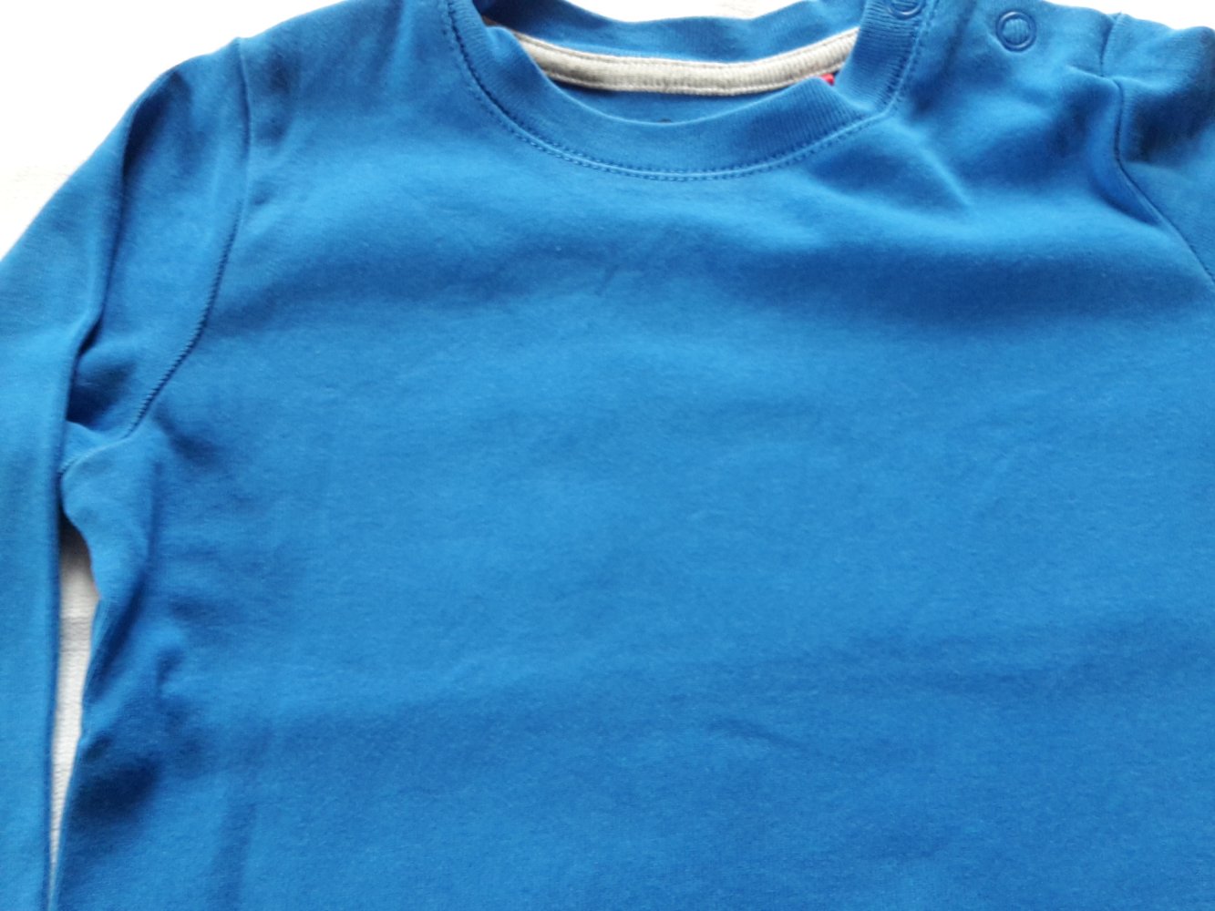 blaues Langarmshirt in Gr. 86 von Esprit