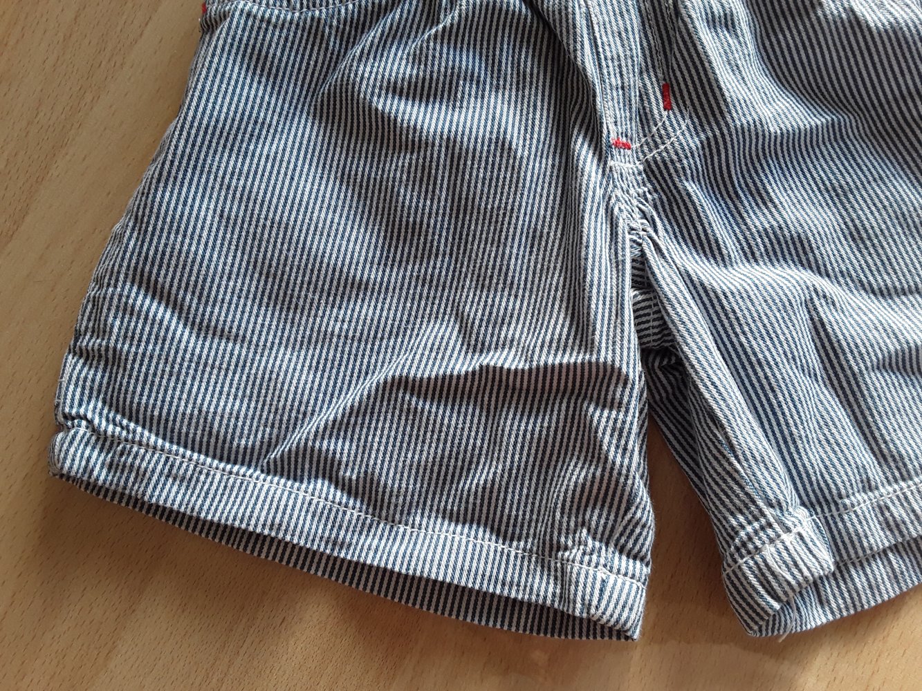 gestreifte Shorts / kurze Hose in Gr. 74 von Topolino