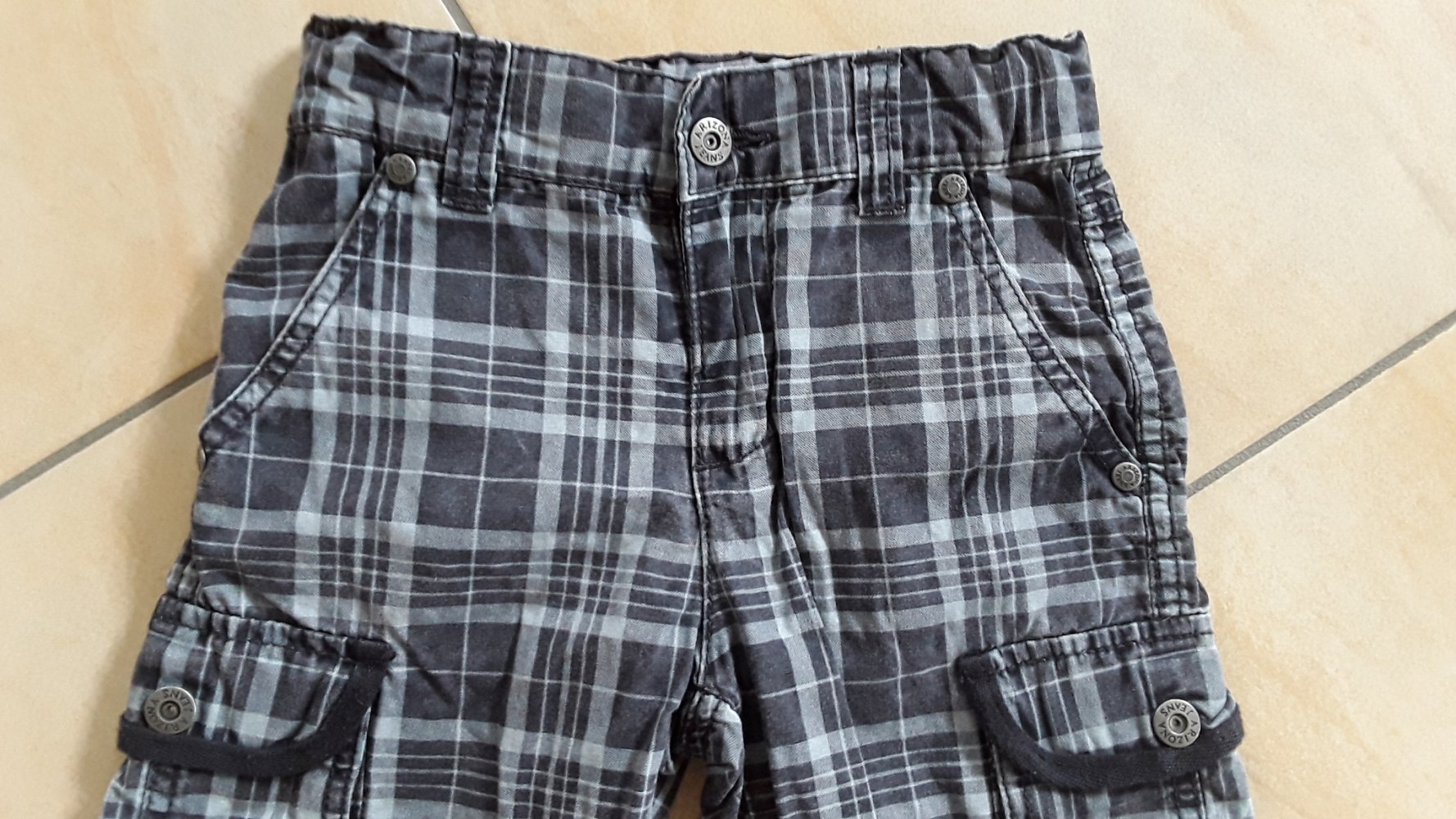 kurze Hose/ Bermuda Gr. 104 von arizona