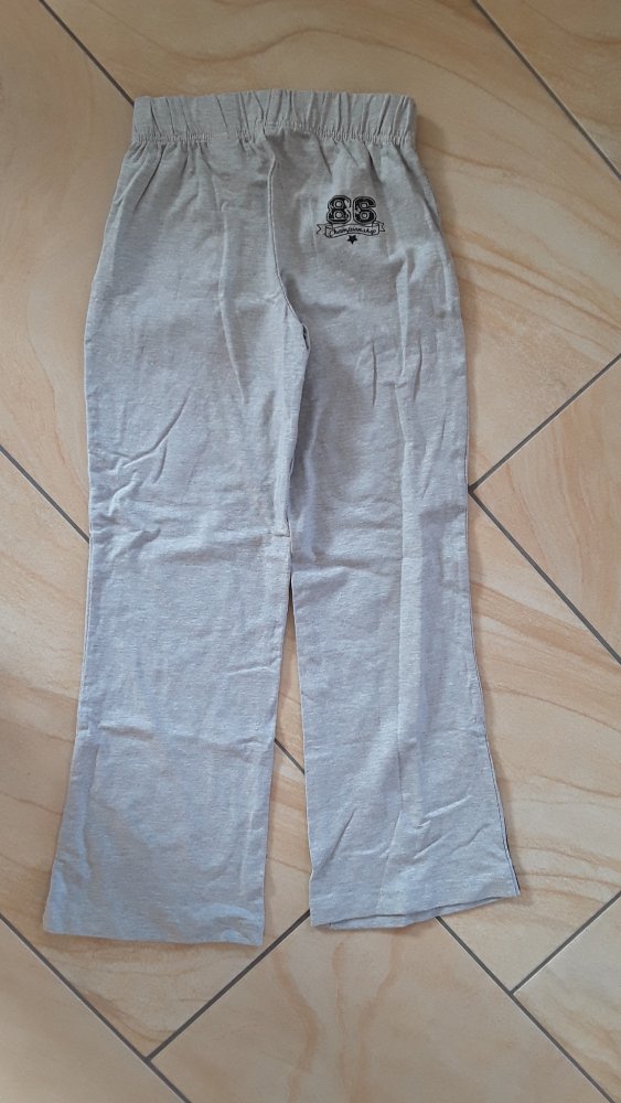 graue Jogginghose 140 von Bon Prix