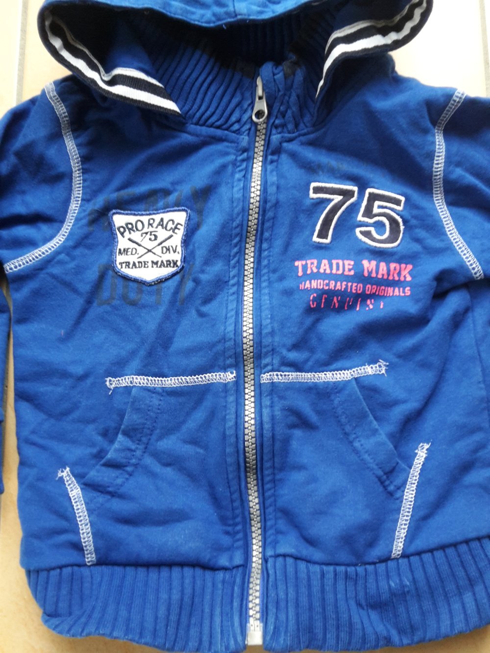 schöne Jacke / Sweatjacke / Cardigan in Gr. 86 v. Babies`R Us