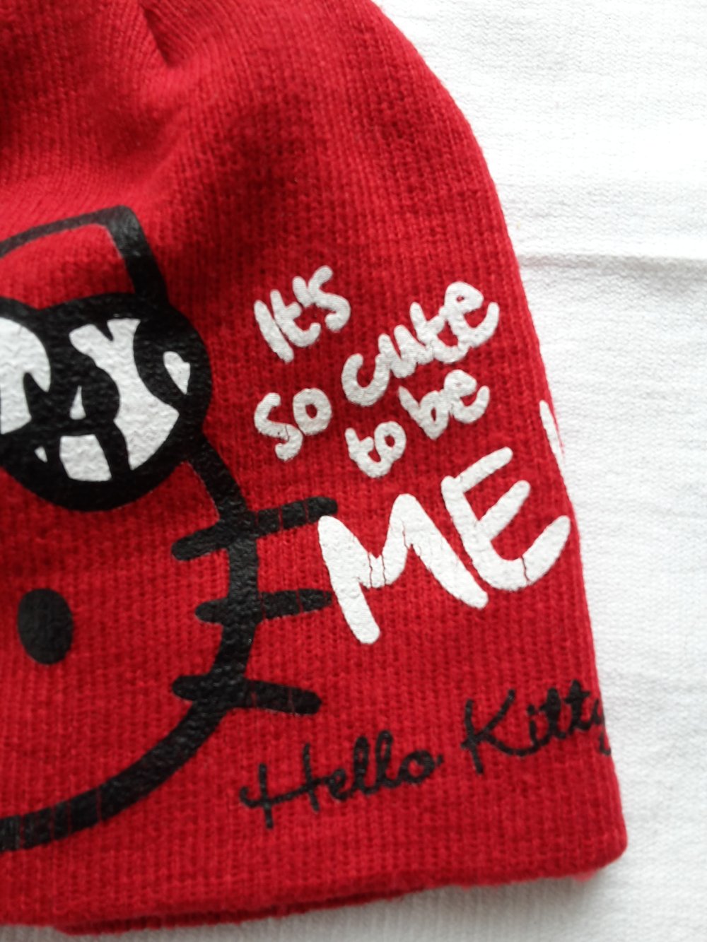 rote Hello Kitty Mütze in Gr. 54
