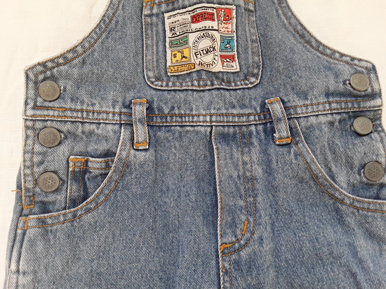 Jeanslatzshorts in Gr. 98