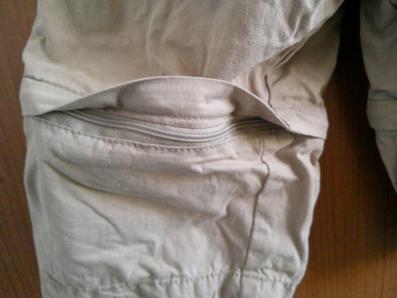 kurze, beige Hose Gr. 104 von Bob der Bär