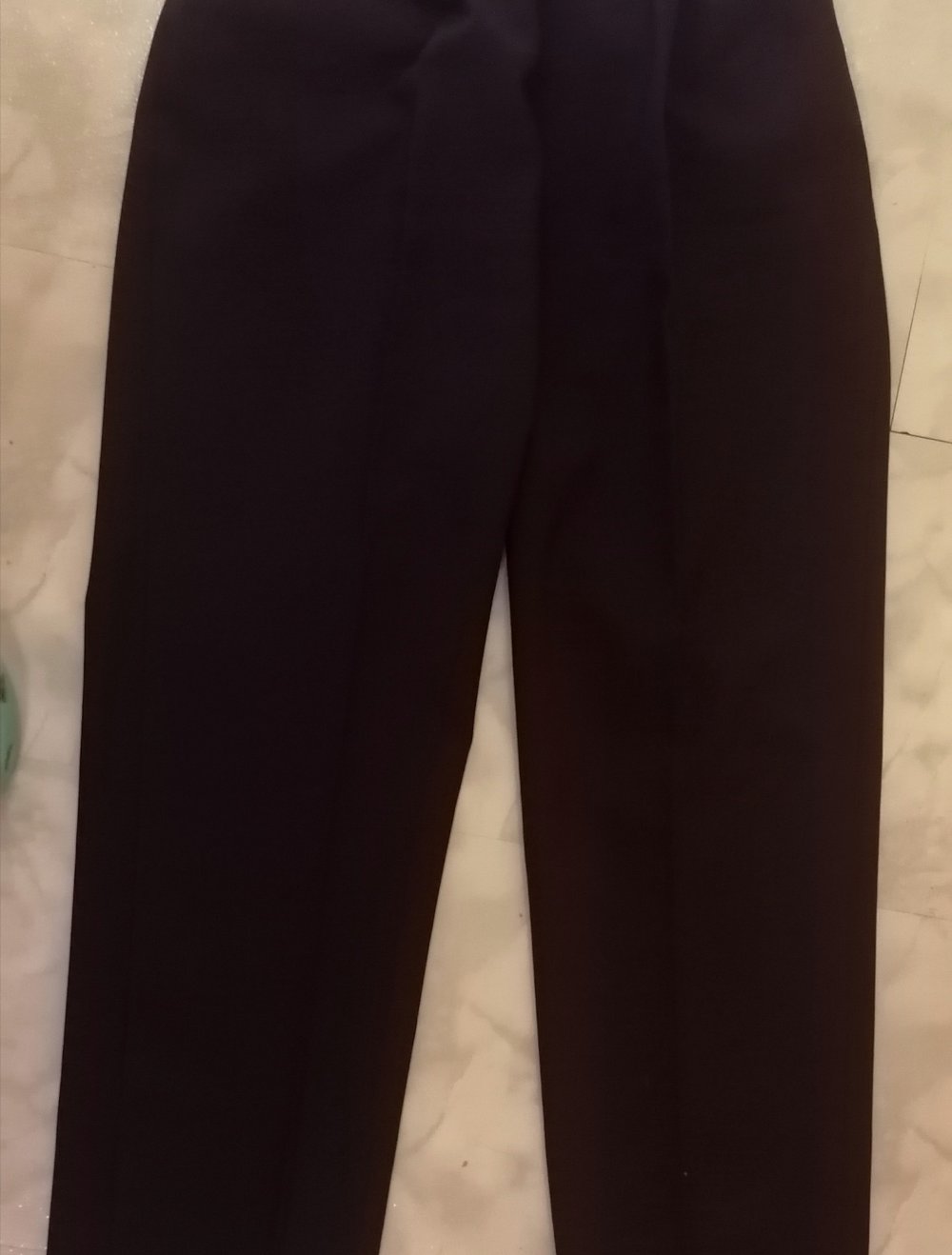 Schlupfhose neuwertig aubergine 42