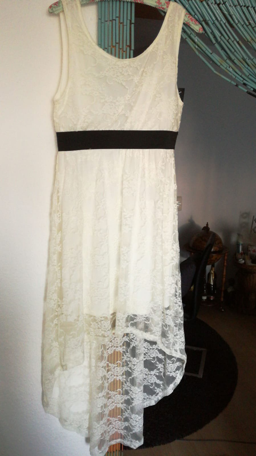 *** NEU ~ Vokuhila-Kleid ~ Spitze ***