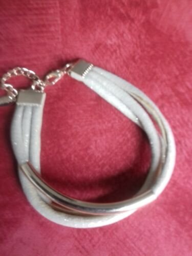 *** Neues Tolles Armband ***