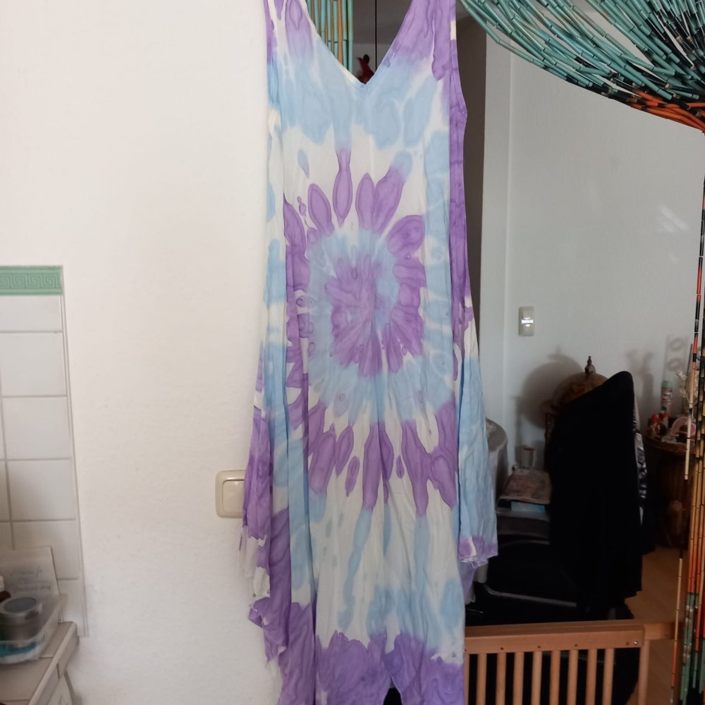 *** Luftig ~ Zipfelig ~ Kleid ***