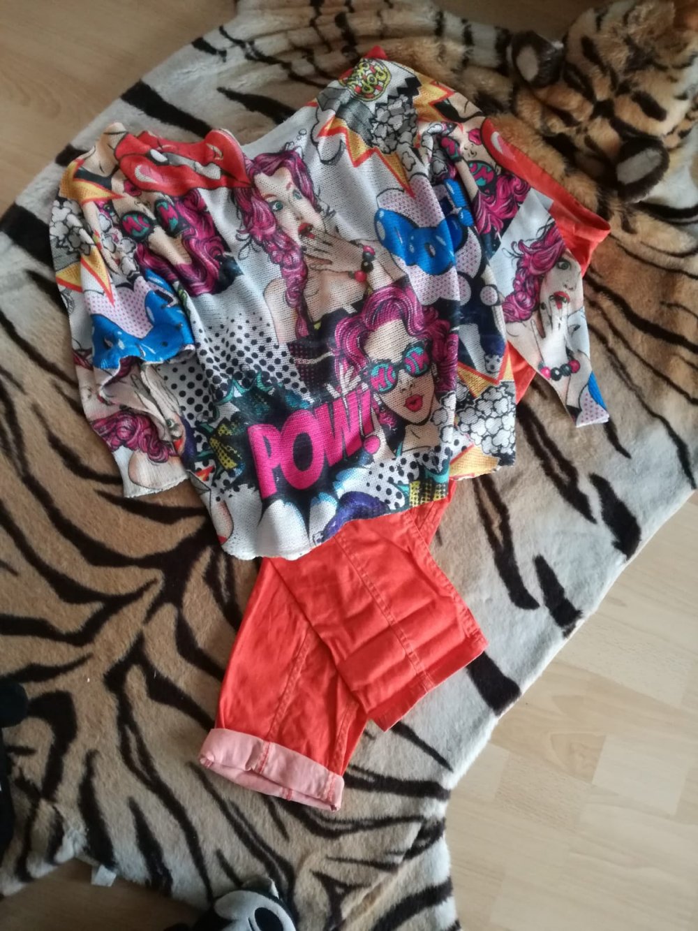 *** Auffällig ~ Einfach ~ Hose ***