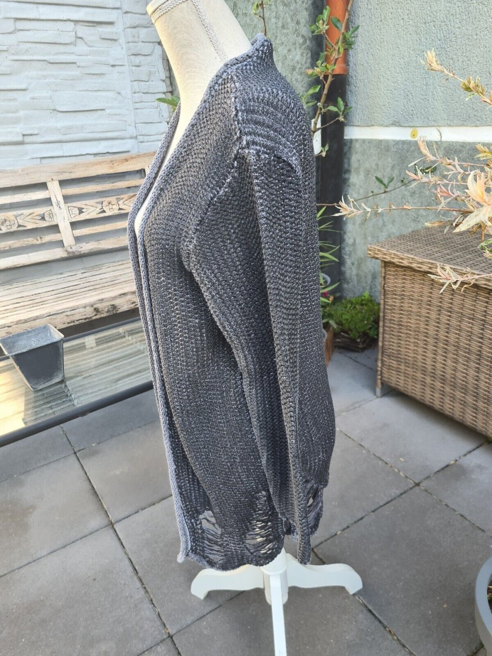 *** Ausgefallene Strick Jacke ~ Grobstrick ~ Schattiert ~ Gewollte Löcher ***