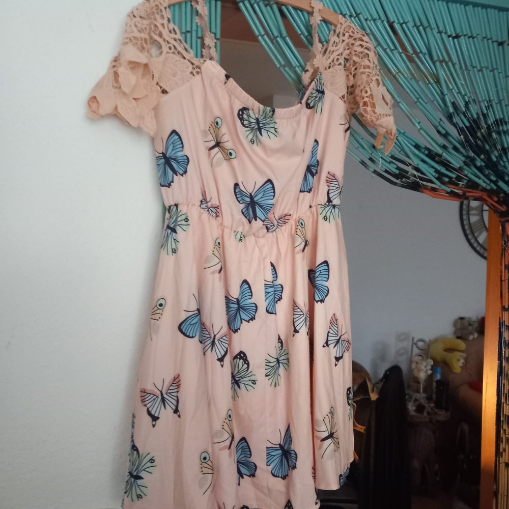 *** Neu ~ Süß ~ Spitze ~ Schmetterling ***