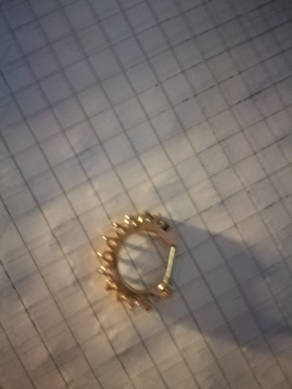 *** Neu ~ Nasen Piercing mit Strasssteinchen ~ Septum ***