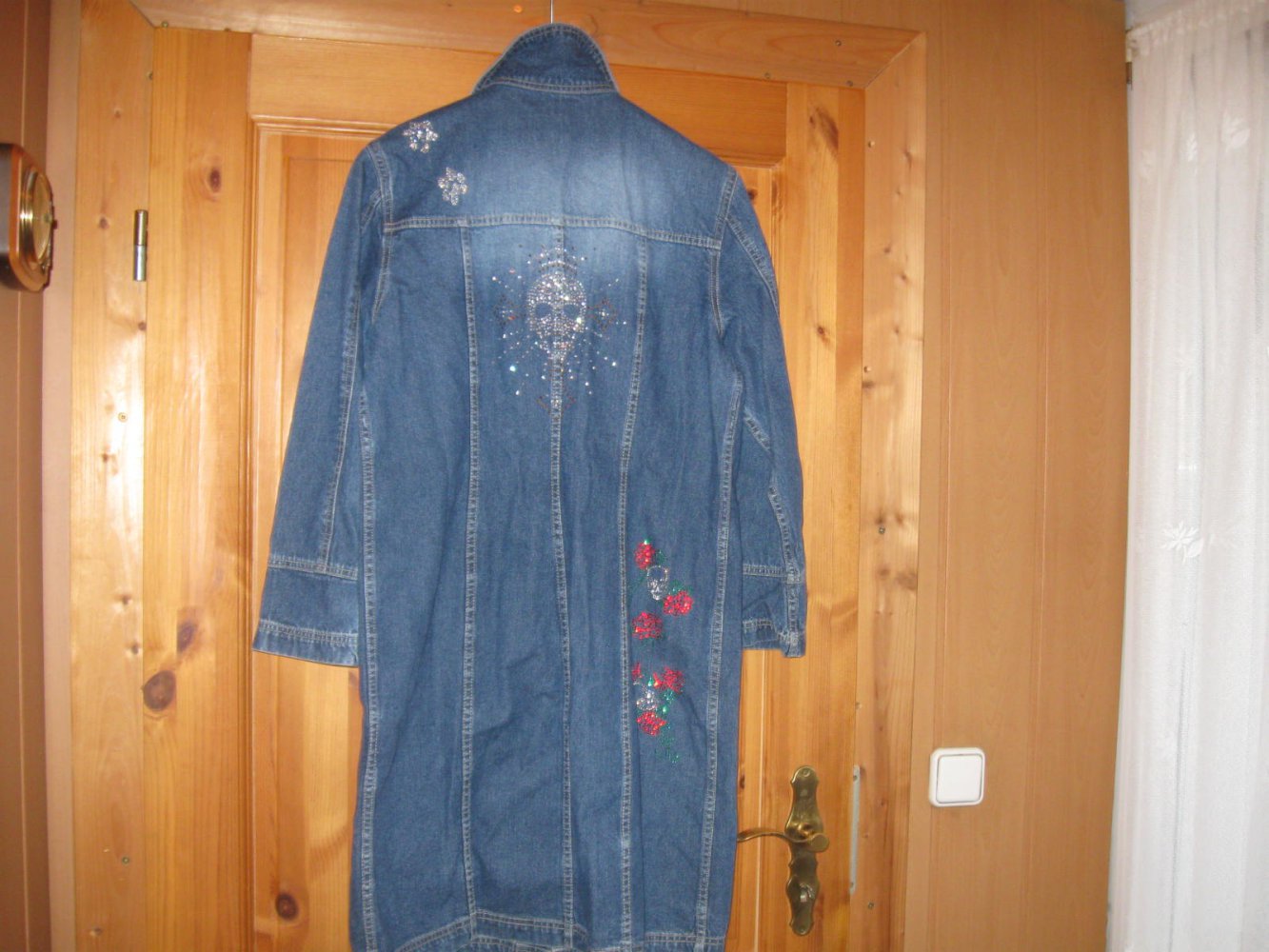 *** Jeans ~ Mantel ~ Strassverzierungen ~ Totenkopf ***