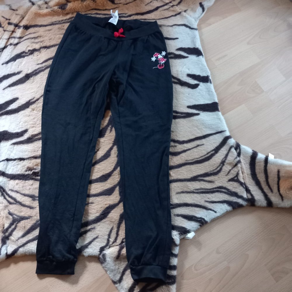 *** Schöne ~ Jogging Hose ~ Disney Mickey and Friends ***