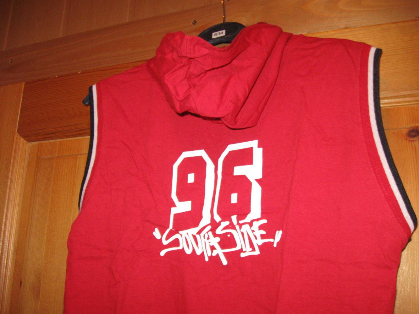 °°° Schönes Shirt mit Kapuze °°°