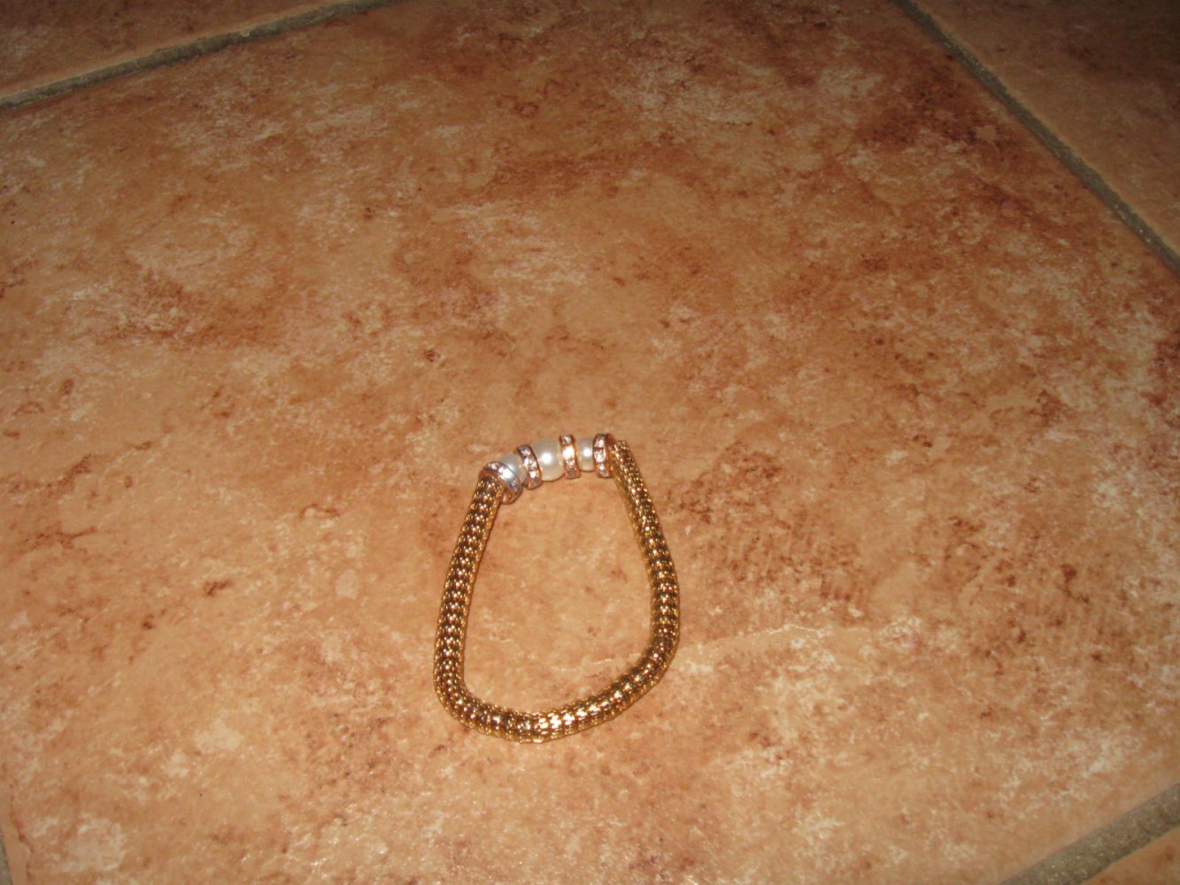 *** Schönes Armband ***