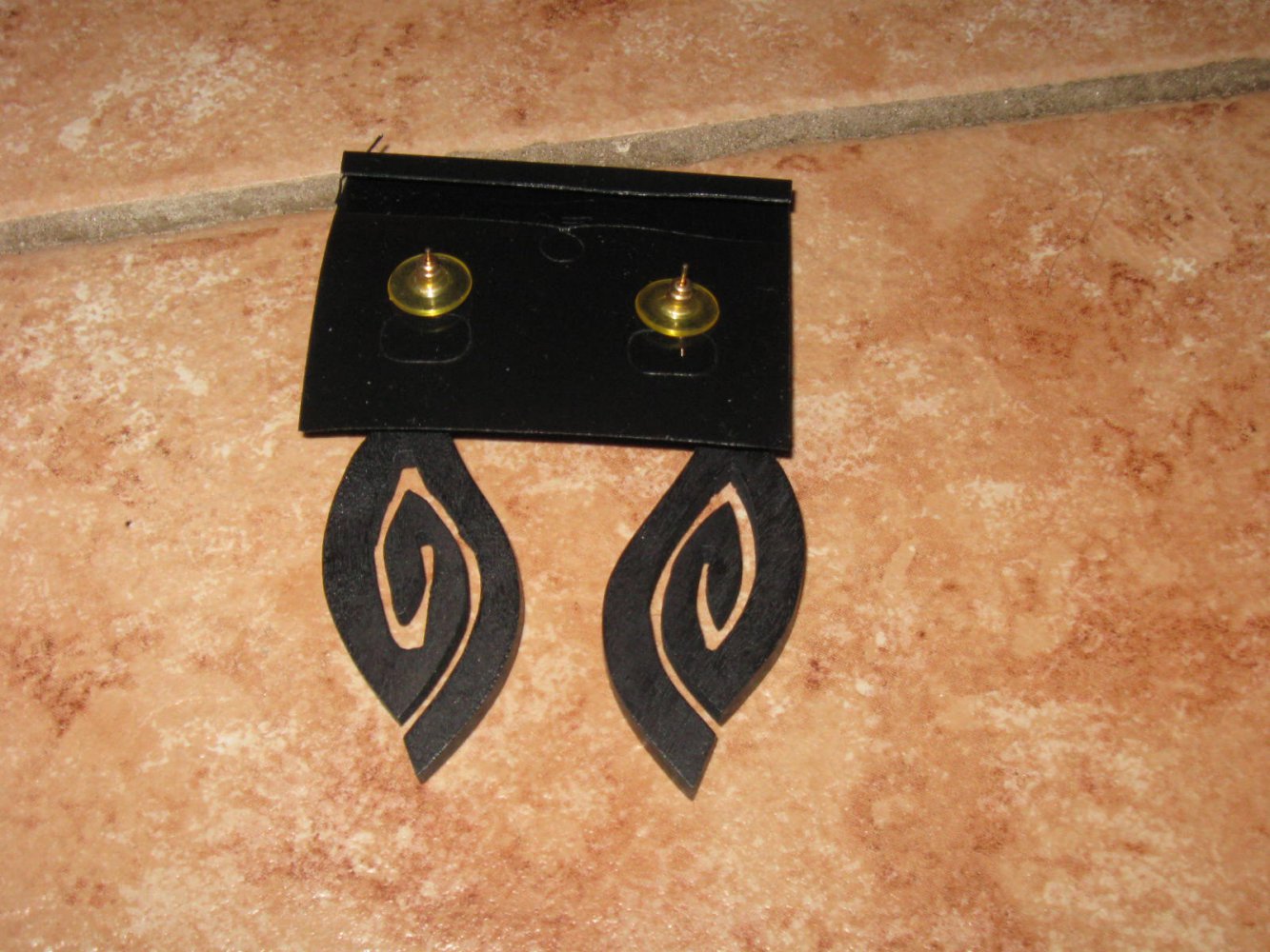 *** Neue ~ Stecker Ohrringe ~ Modeschmuck ***