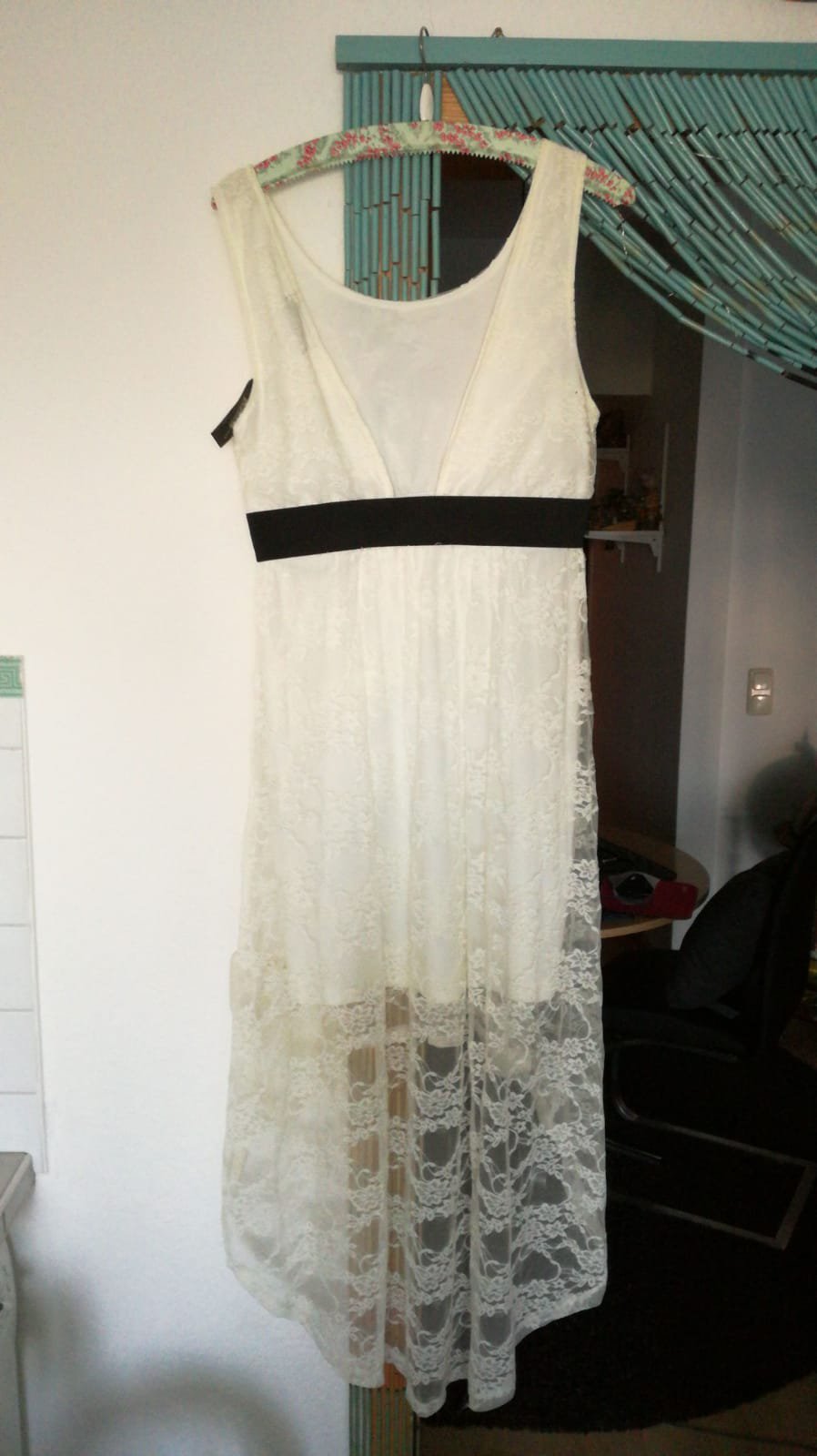 *** NEU ~ Vokuhila-Kleid ~ Spitze ***