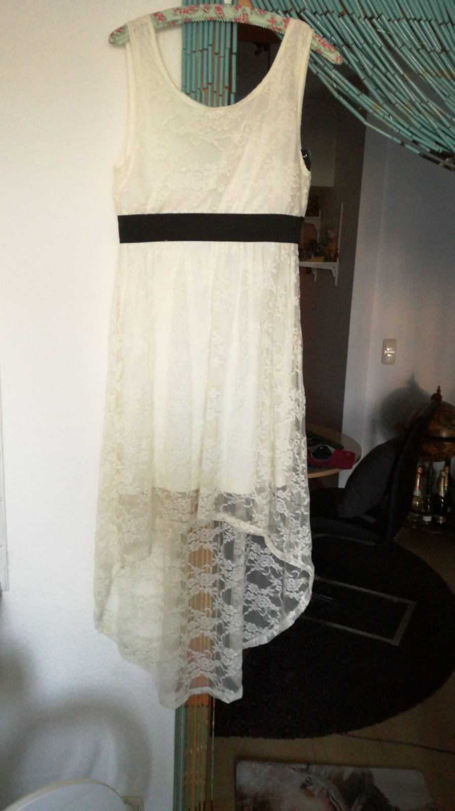 *** NEU ~ Vokuhila-Kleid ~ Spitze ***