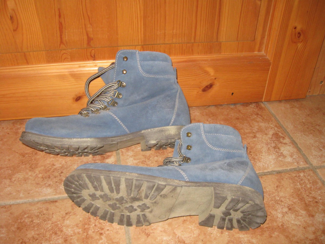 *** Schnürstiefel ***