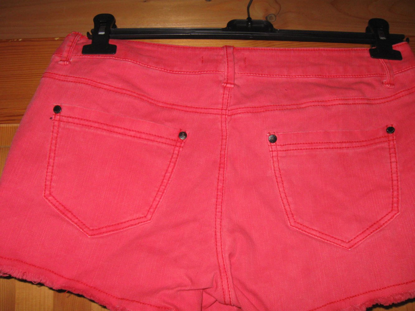 *** Kurze Shorts ***