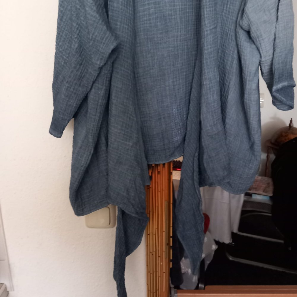 *** NEU ~ Musselin ~ Zipfelig ~ Jacke ***