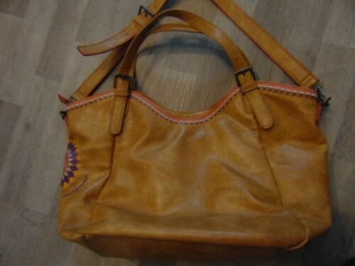 *** Schicke guterhaltene Tasche von Desigual ***