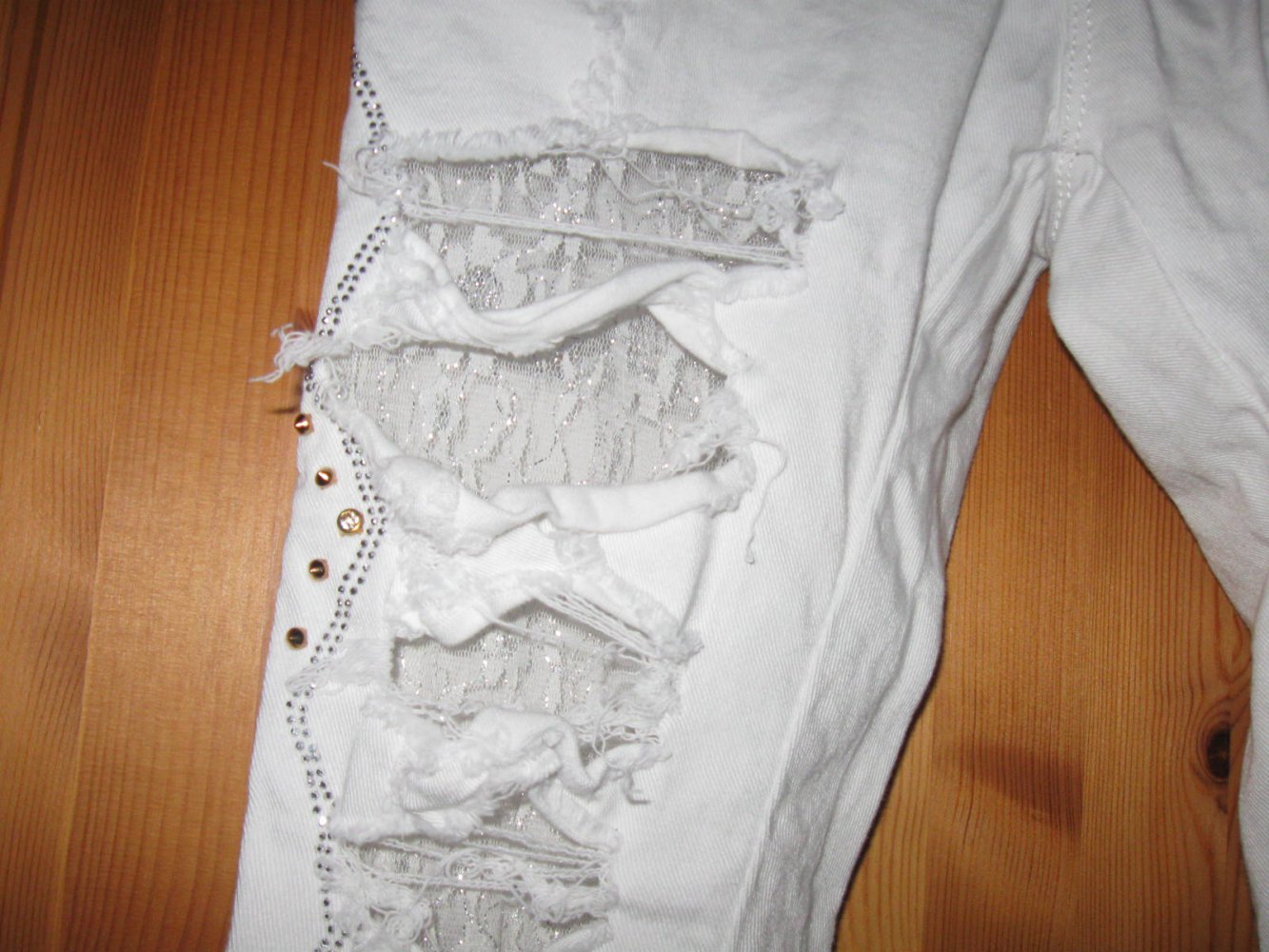 *** Irre ~ Löcher ~ Jeans ***