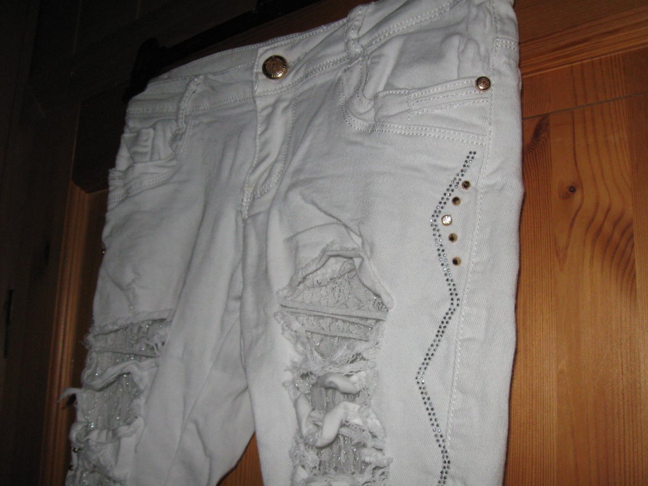 *** Irre ~ Löcher ~ Jeans ***