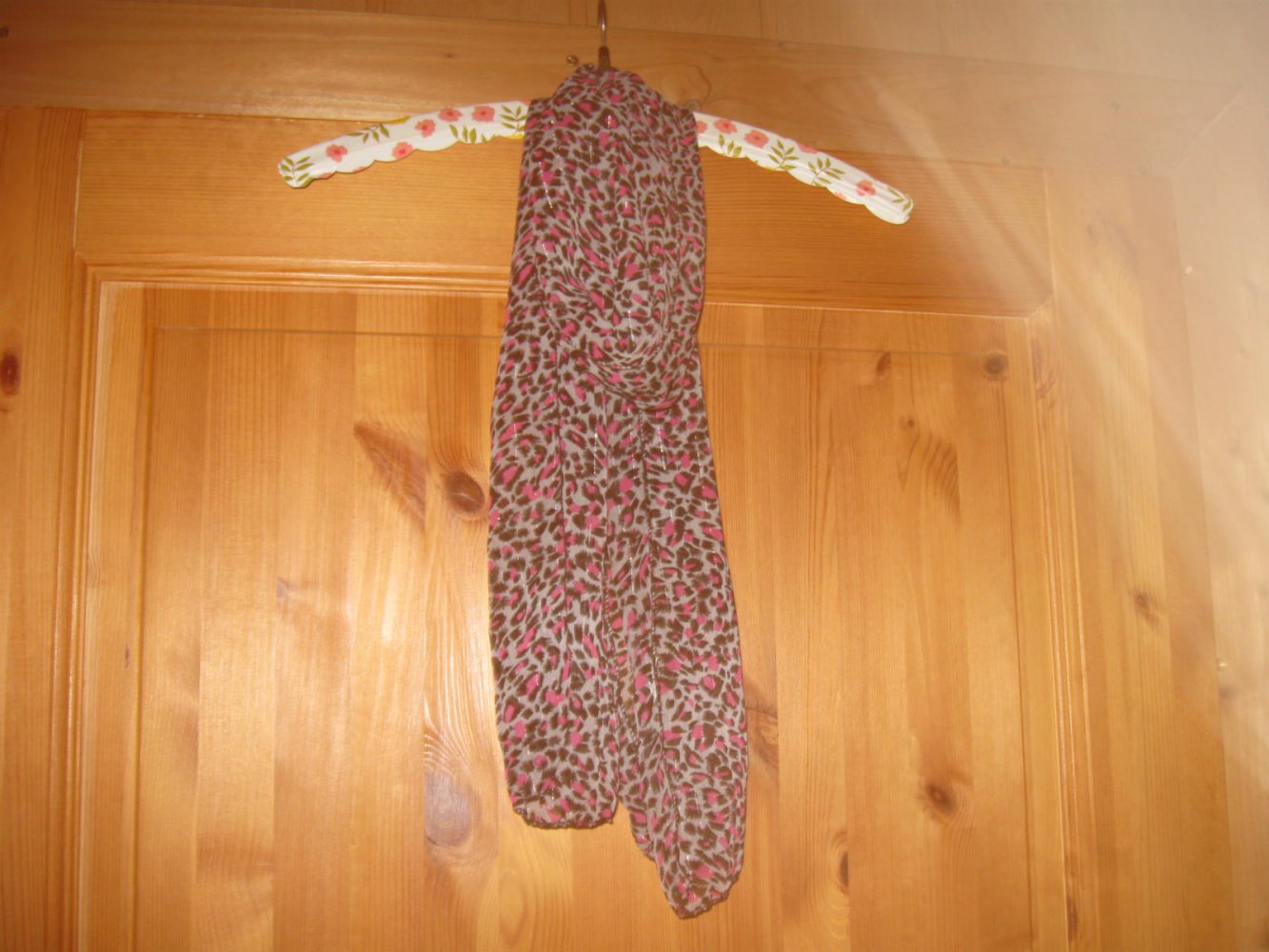 *** Leo Look ~ Schal ~ Lurexfäden ***