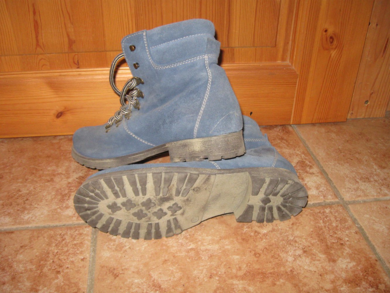 *** Schnürstiefel ***