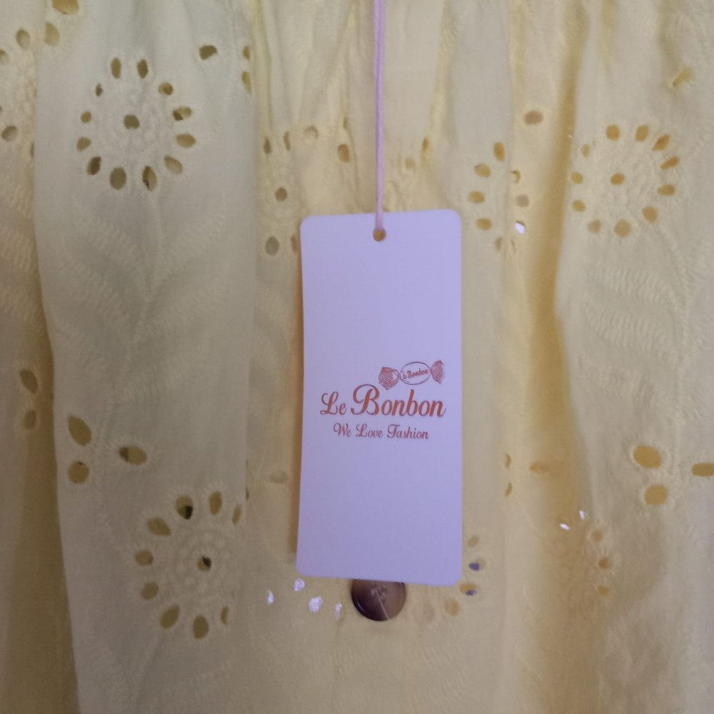 *** Neu ~ Bluse ~ Schleifchen ***