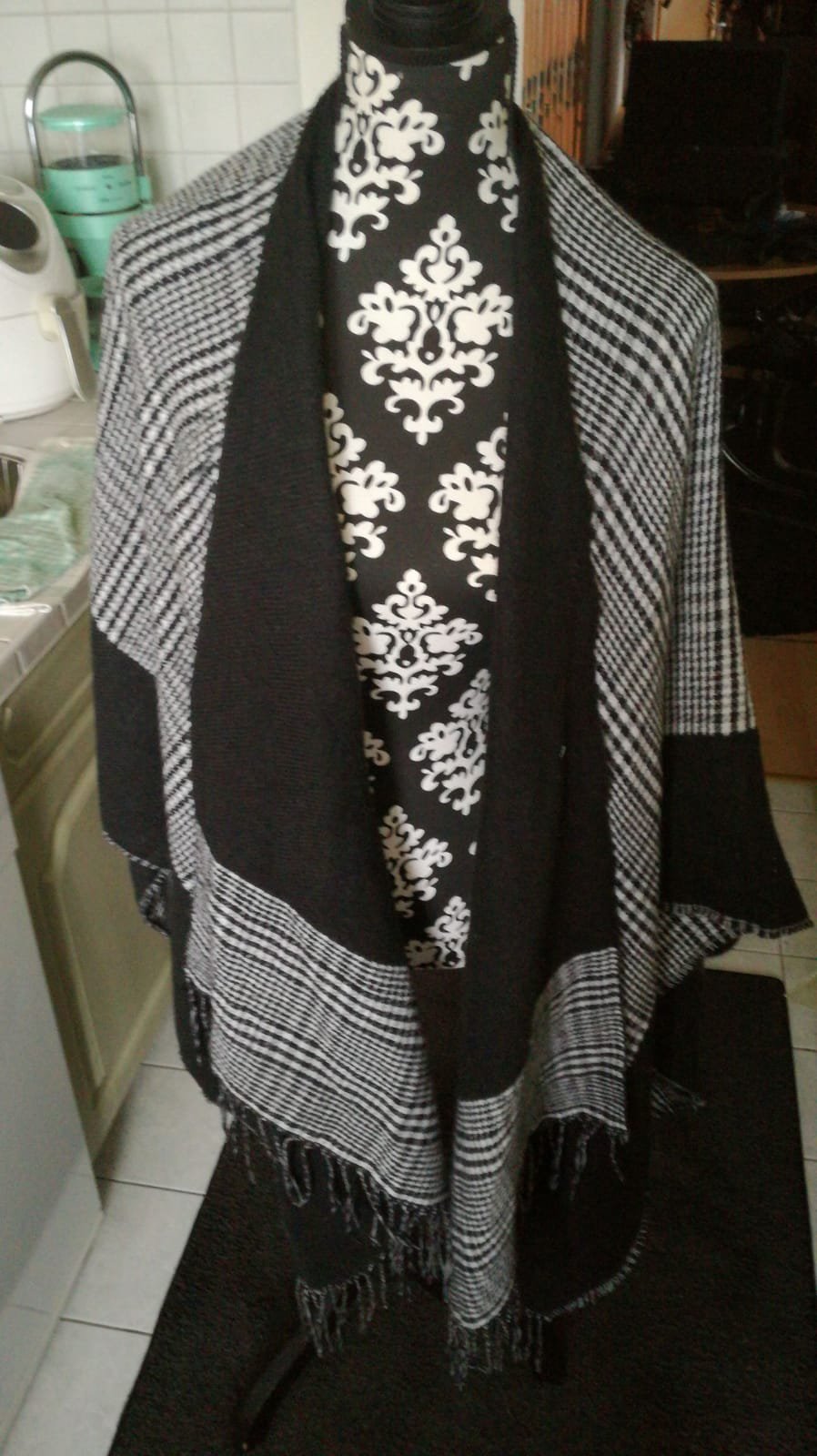 *** Toller Poncho ***