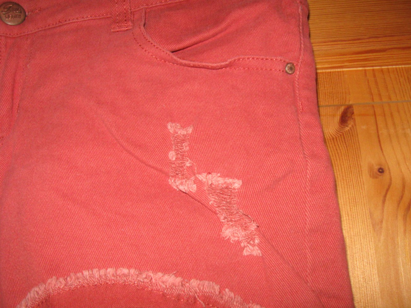 *** Super Shorts mit Spitze ***