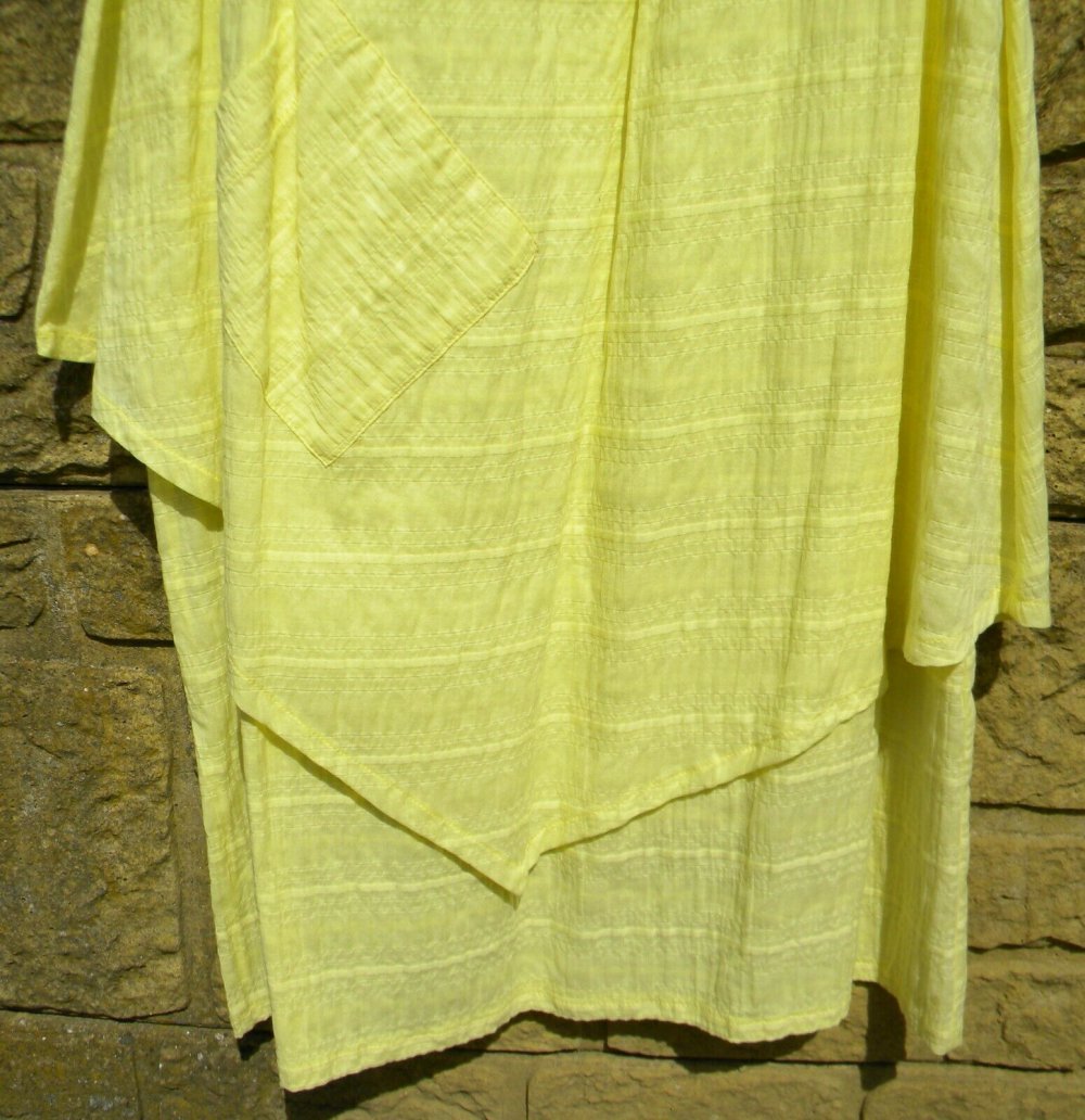 *** Neuer Asymmetrischer Lagen Look Rock ***