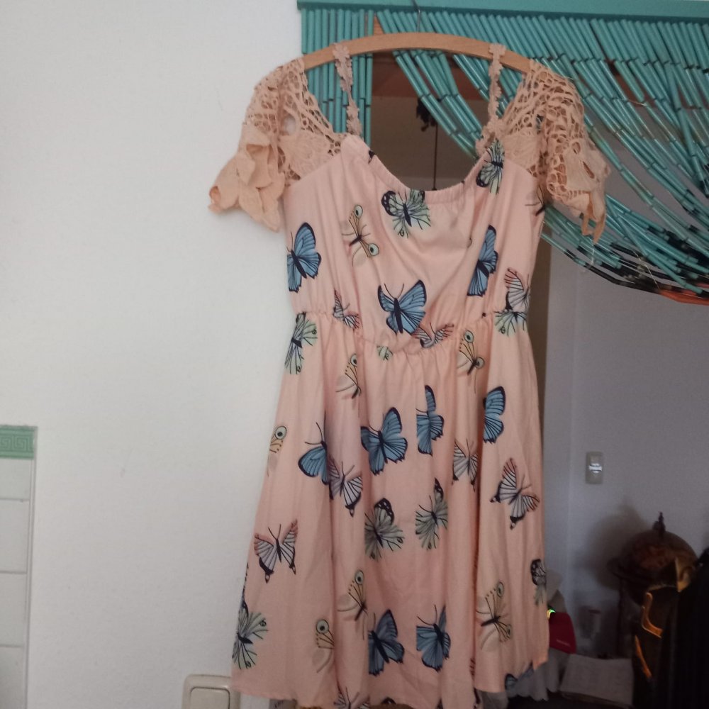 *** Neu ~ Süß ~ Spitze ~ Schmetterling ***