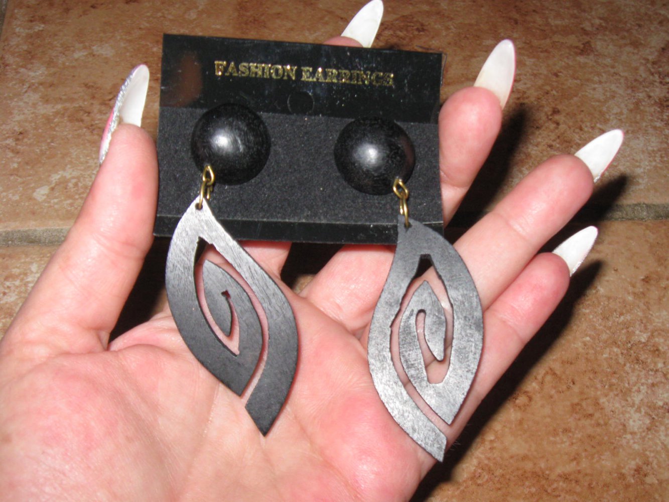 *** Neue ~ Stecker Ohrringe ~ Modeschmuck ***