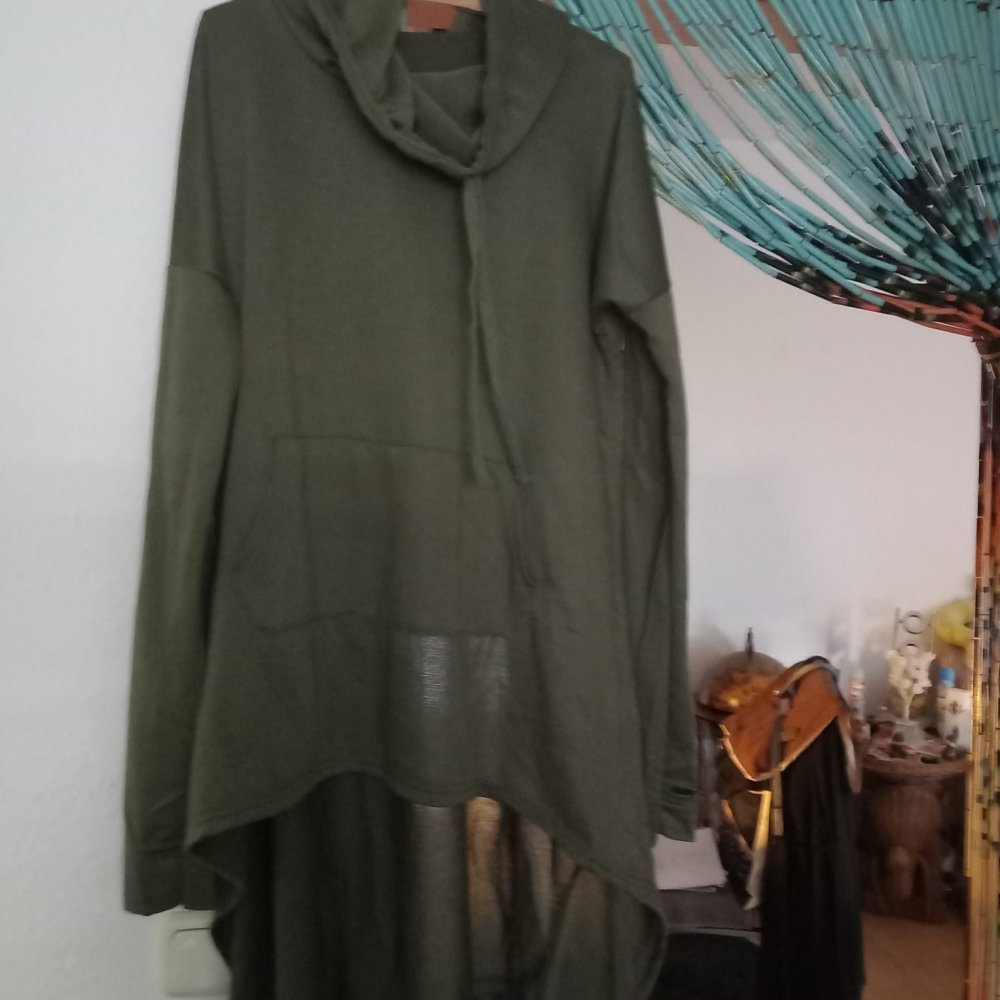 *** NEUER ~ Over Size Kapuzenshirt ***