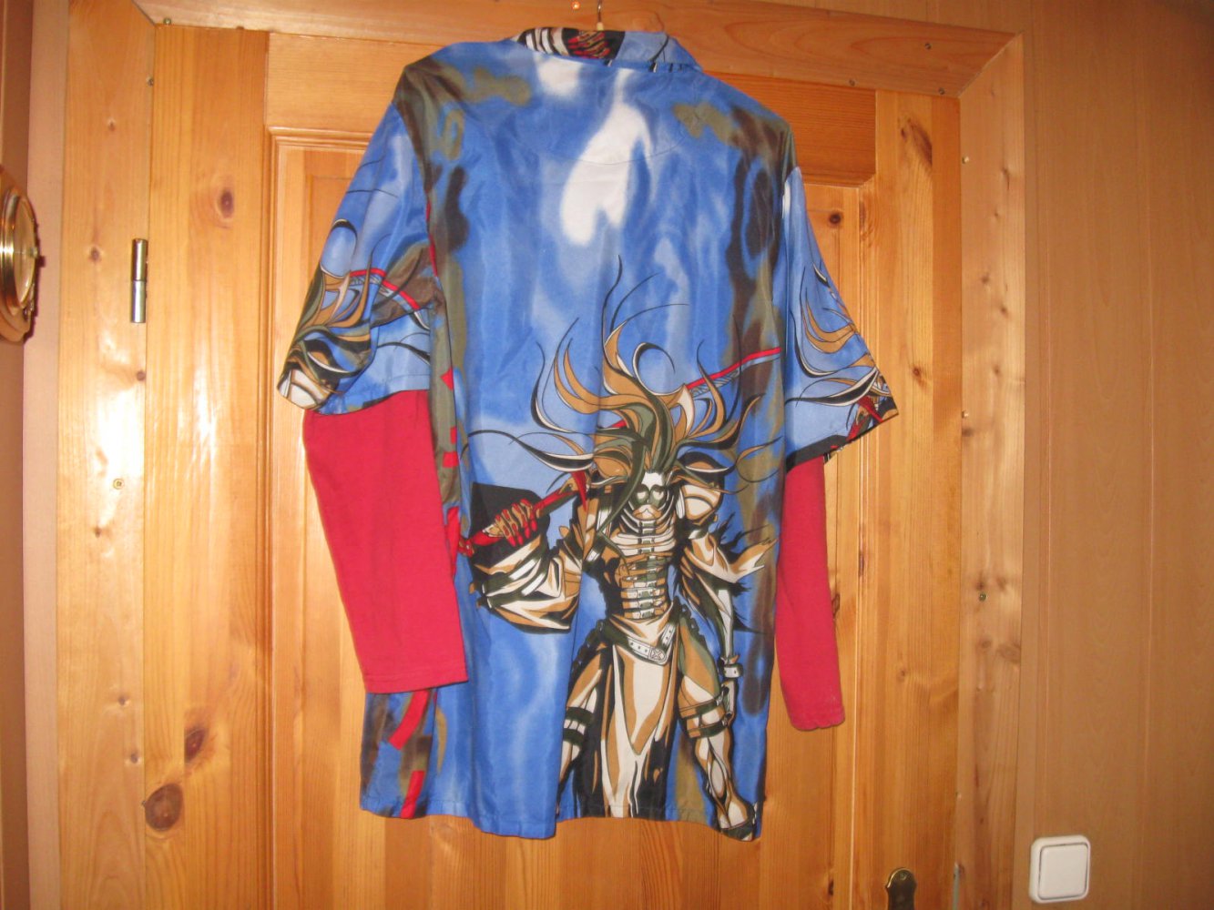 *** Schrilles Hemd ***