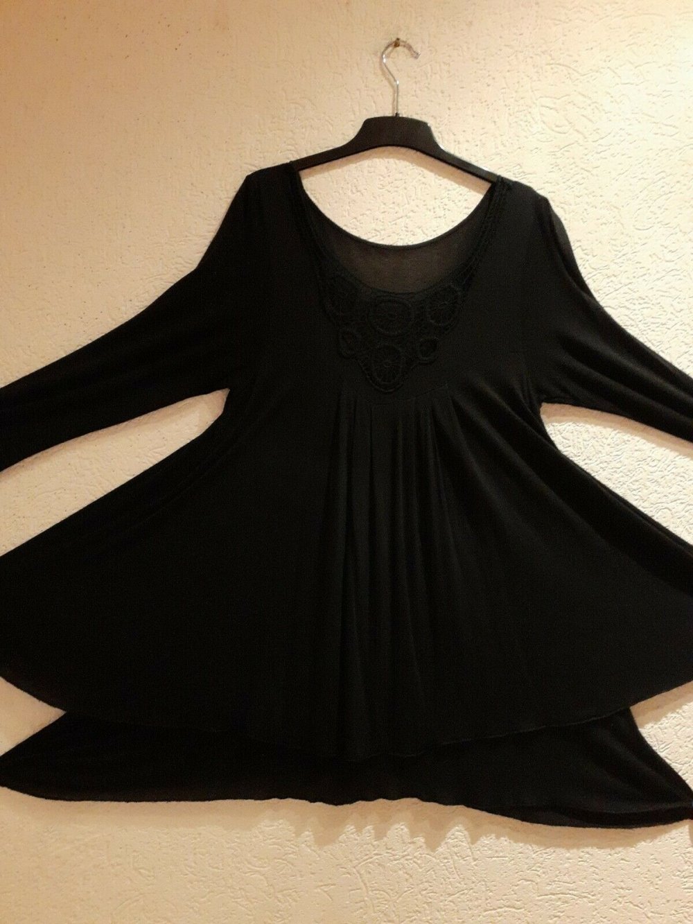 *** Asymmetrisch ~ Kleid ~ Spitze ~ Stretch ~ Italy ***