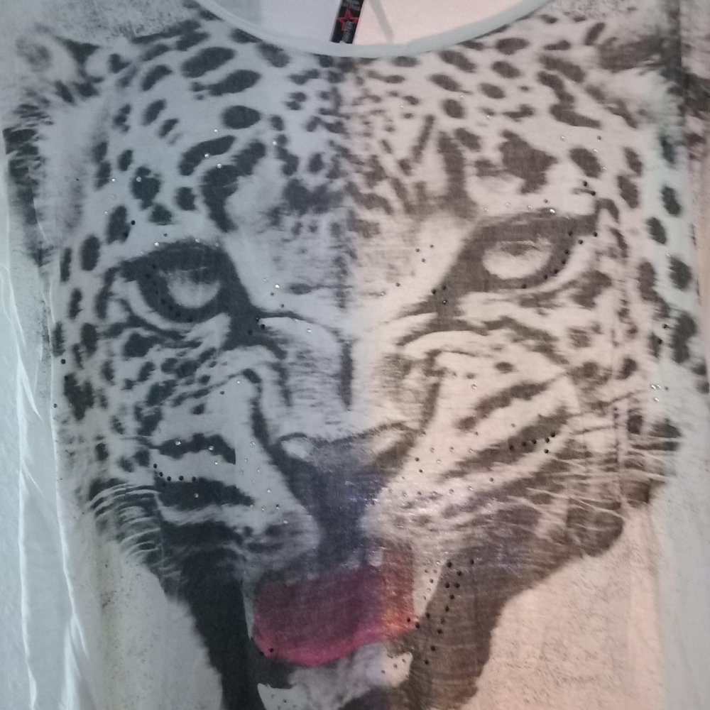 *** Shirt ~ Tiger ~ Steinchen ***