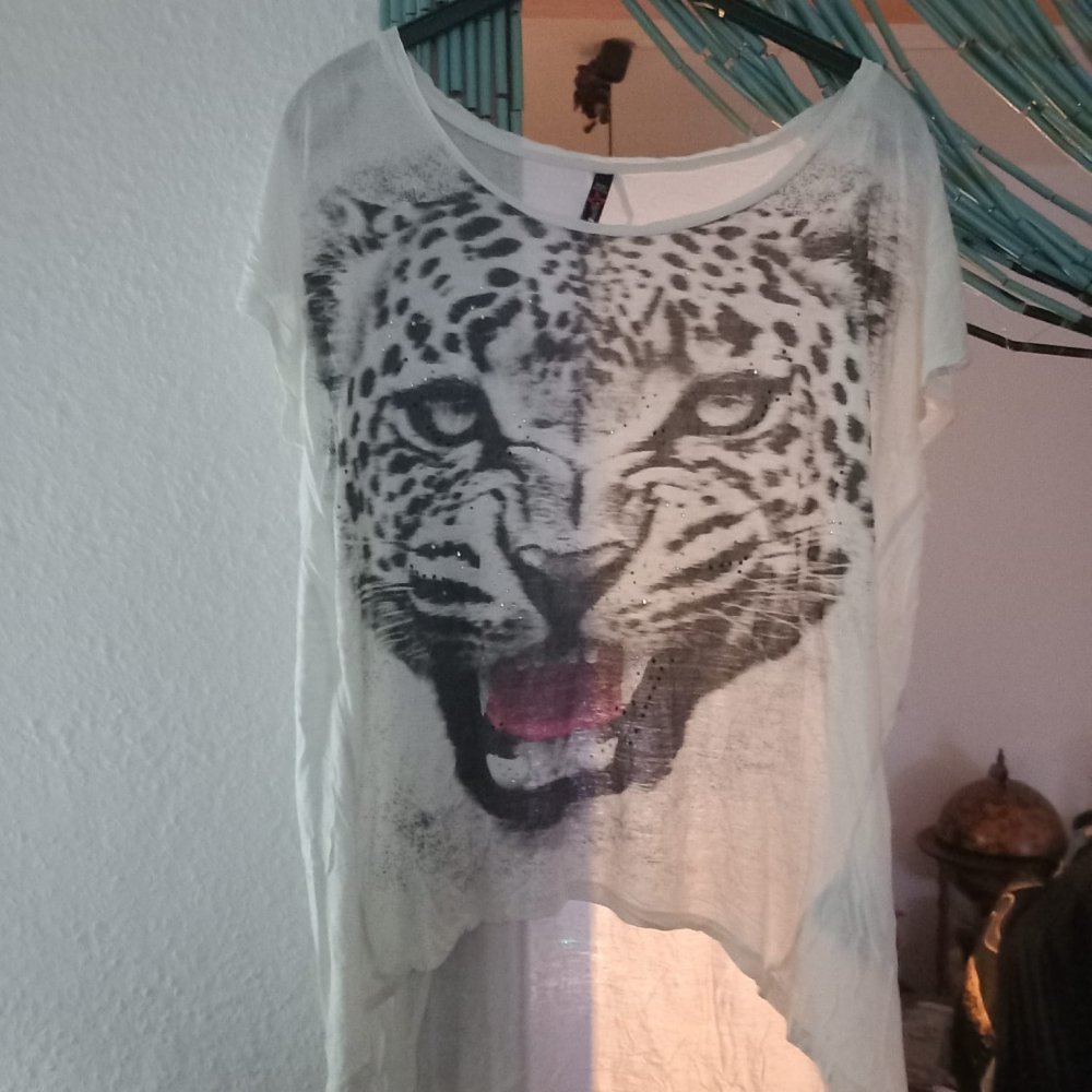 *** Shirt ~ Tiger ~ Steinchen ***