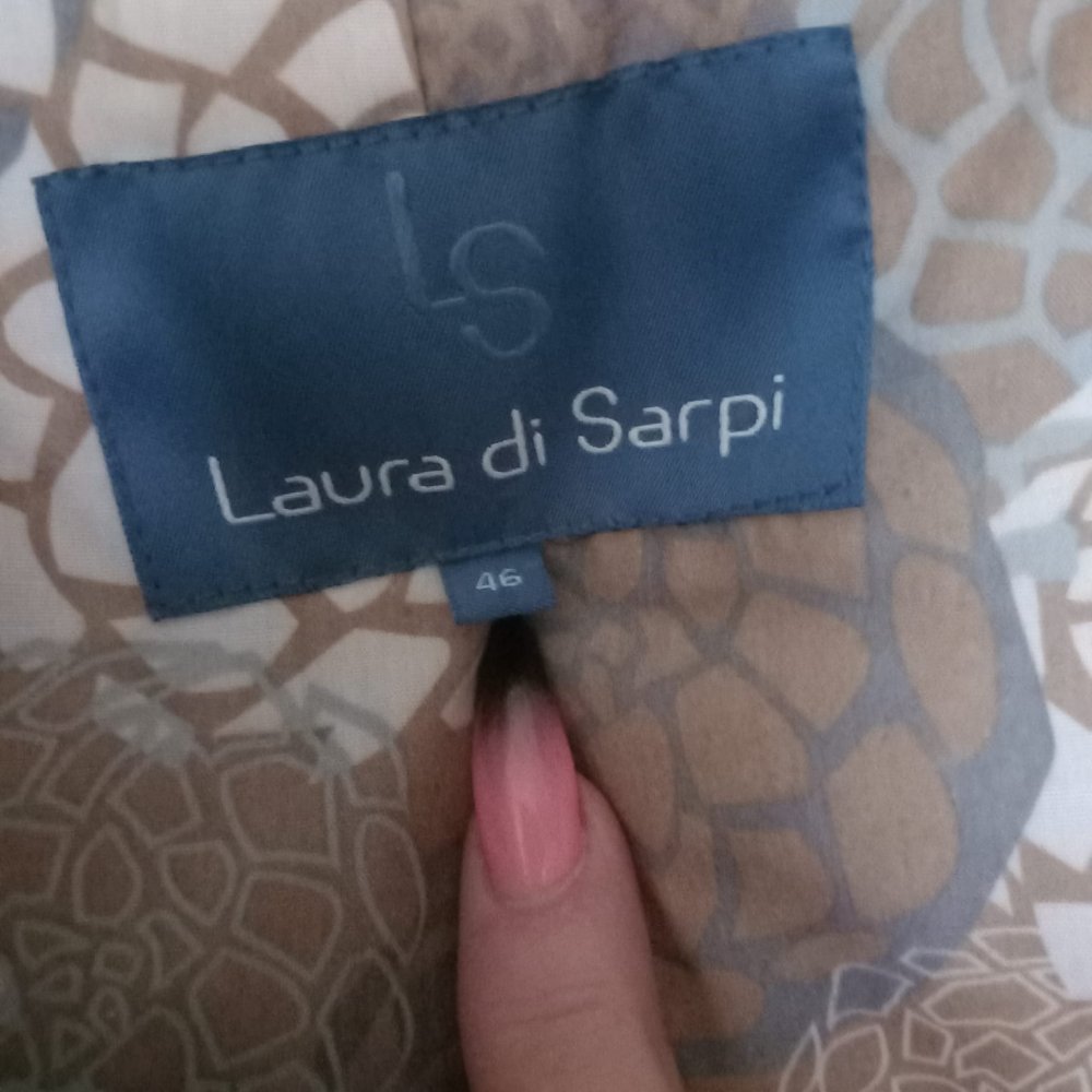 *** Super ~ Schöne ~ Winter ~ Jacke ~ Kapuze ***