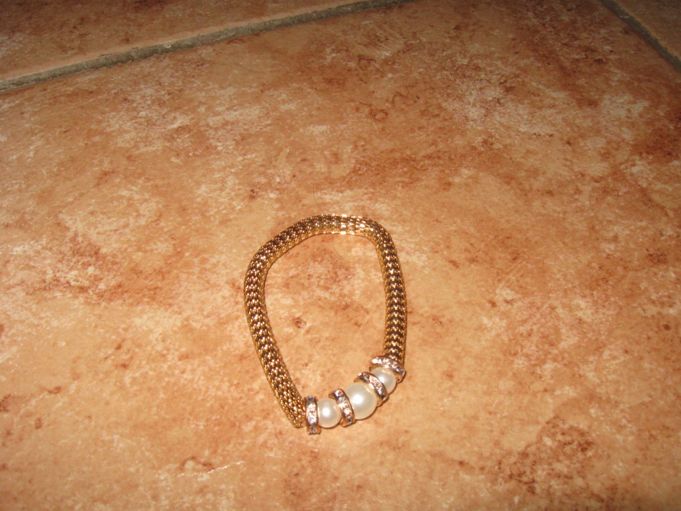 *** Schönes Armband ***